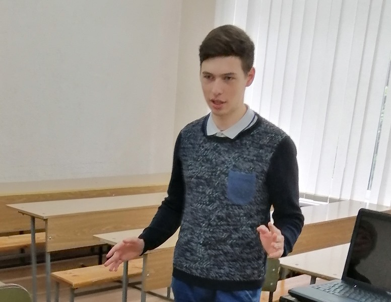 Вплив ЗМІ на процес сприйняття інформації розкриває Ю. Дудник.